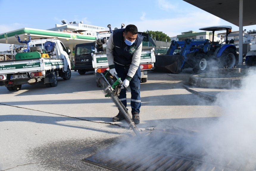 Osmani̇ye Beledi̇yesi̇’ni̇n Si̇vri̇si̇nekle Mücadelesi̇ Kiş Mevsi̇mi̇nde De Sürüyor (1)