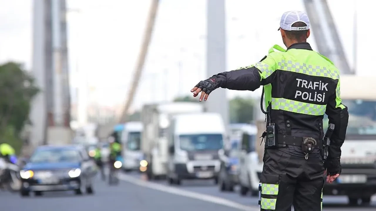 Yeni Trafik Duzenlemesi Yolda Zincirleme Ceza Donemi Artik Kacis Yok 3214978
