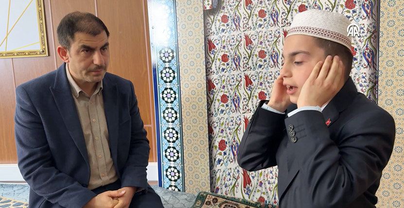 Ezan Okuma Emir Kayra Eke2