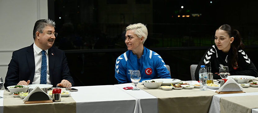 U17 Hentbol Bayan Milli Takımı (2)