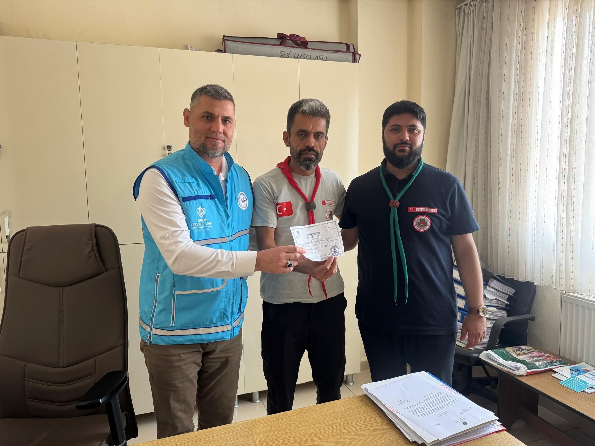 F B I M G 1750137532235