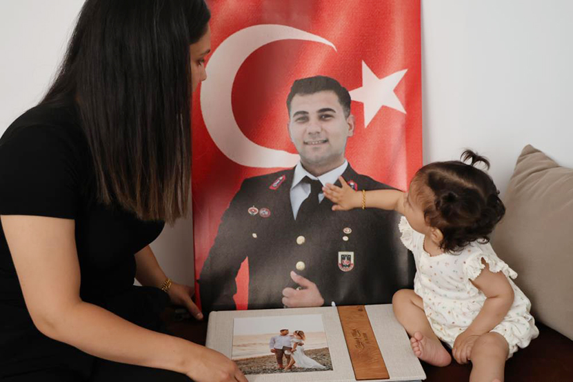 Şehit Eşinden Duygulandıran Vefa2
