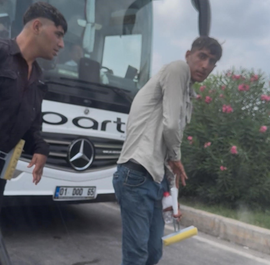 Adana’da Sürücülere Tehdit (3)