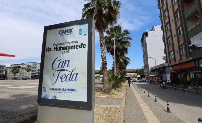 Canik Belediyesi’nden Leman Dergisi’ne Afişli Tepki
