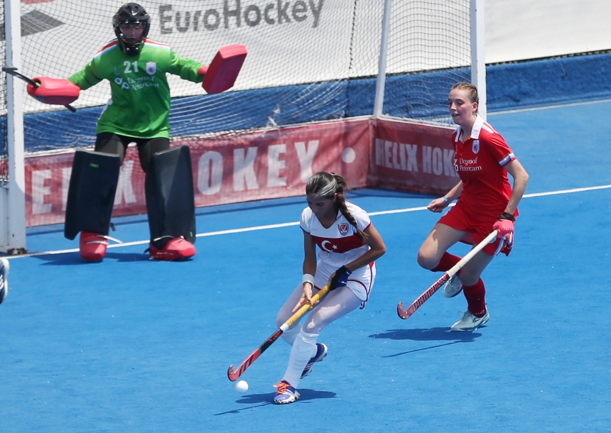 Kadın Hokey