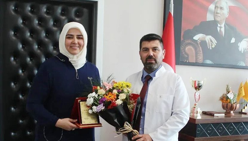 Nazmiye Akyol2
