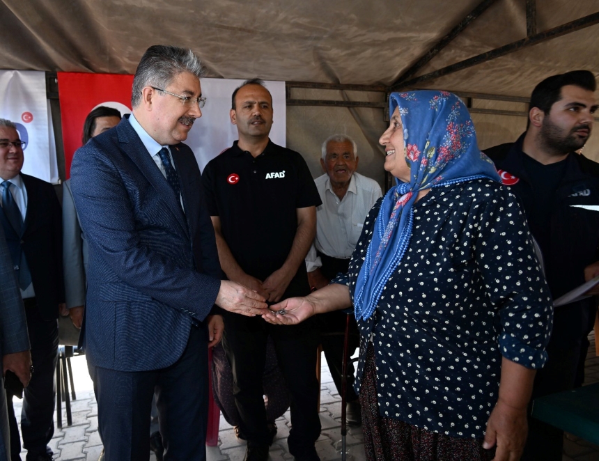 Osmaniye Bahçe’de 89 Deprem Konutu Teslim Edildi (2)