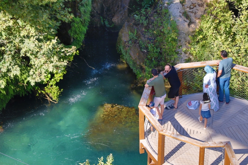 Yerköprü Şelalesi (2)