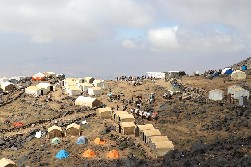 3 Günlük Zorlu Tırmanış Yapıyor-1