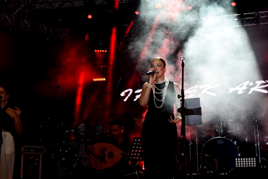 Buray Ve Irmak Arıcı Konser (2)
