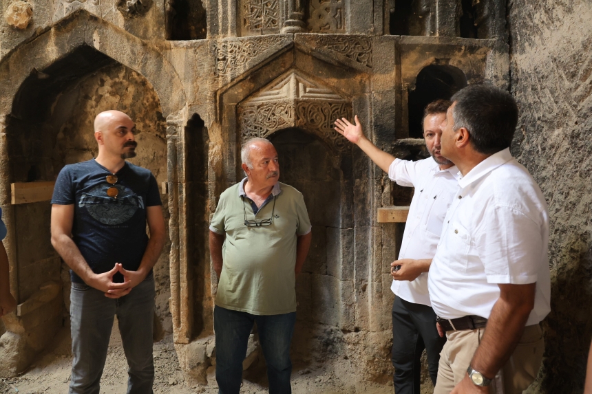 Kapadokya’da Tarih Kömürlükten Çıkıyor (3)