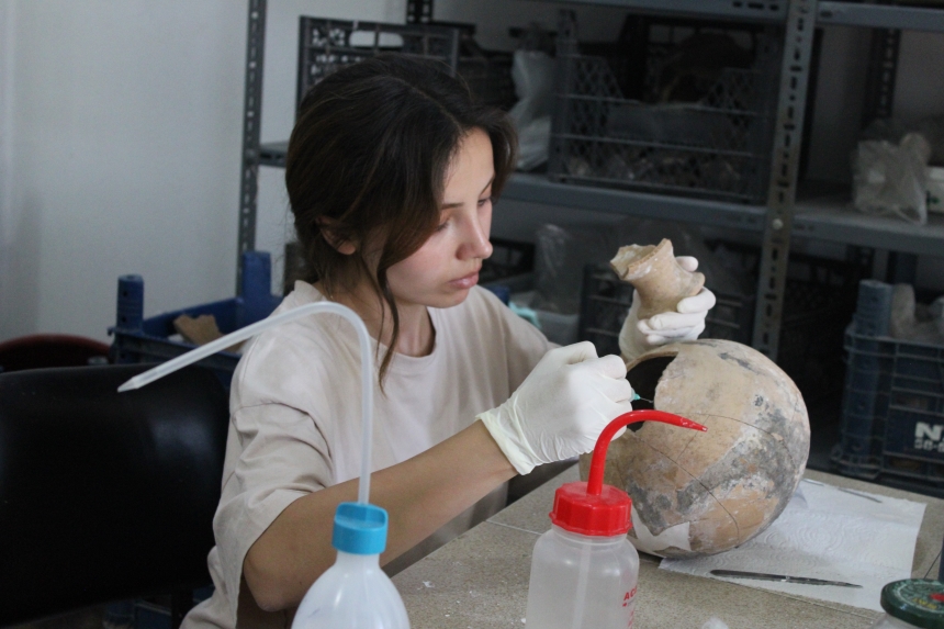 Kültepe’de Çıkarılan Seramik