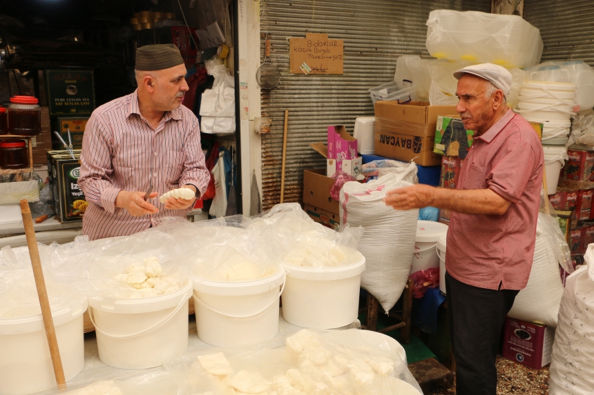 Peynirler Depolarda Olgunlaşıyor-1