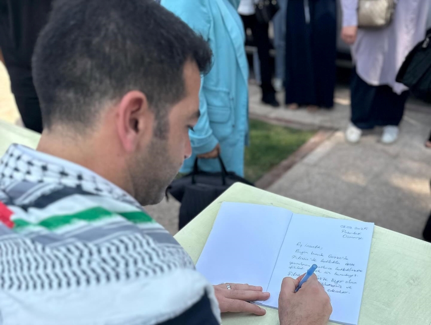 542669705 18419458147098575 6395657078207492833 N