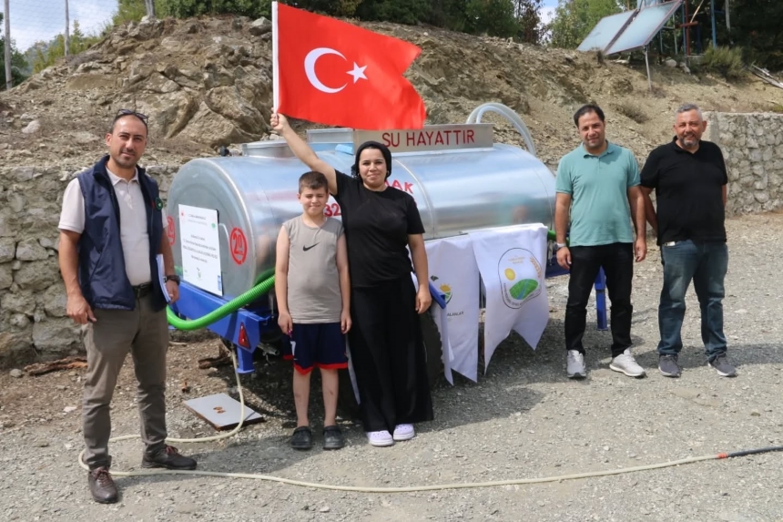 551072233 18168325579367484 2828628183532741374 N