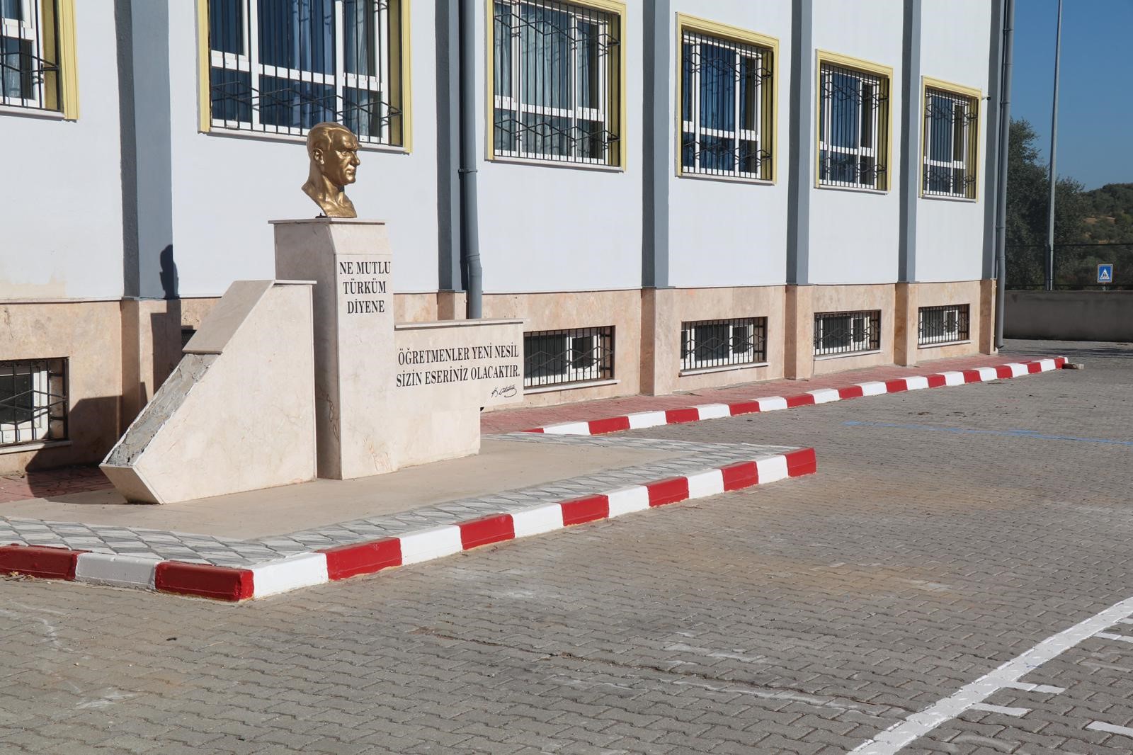 Aydın Bozdoğan Belediyesi'nden Okullara Kapsamlı Bakım (3)