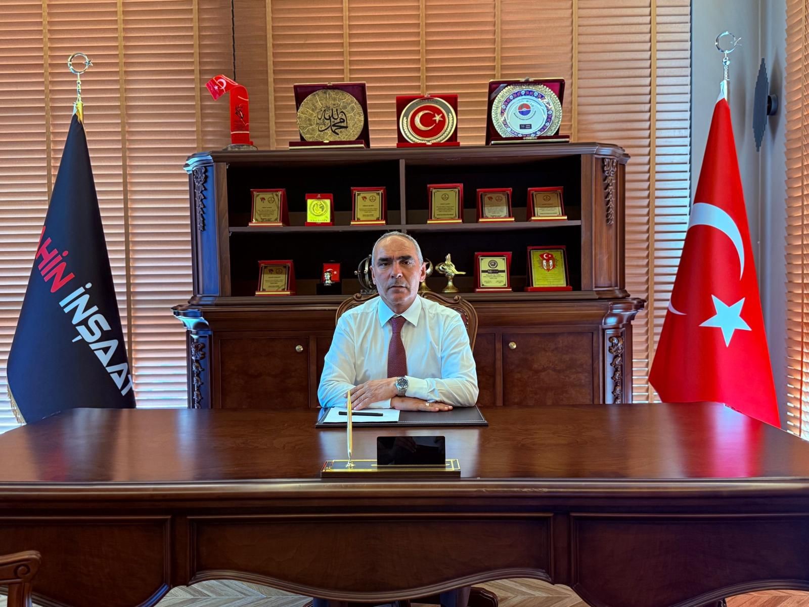 Bursaspor'un Galibiyet Kutlaması Mersin'den Tantunili Karşılama (3)