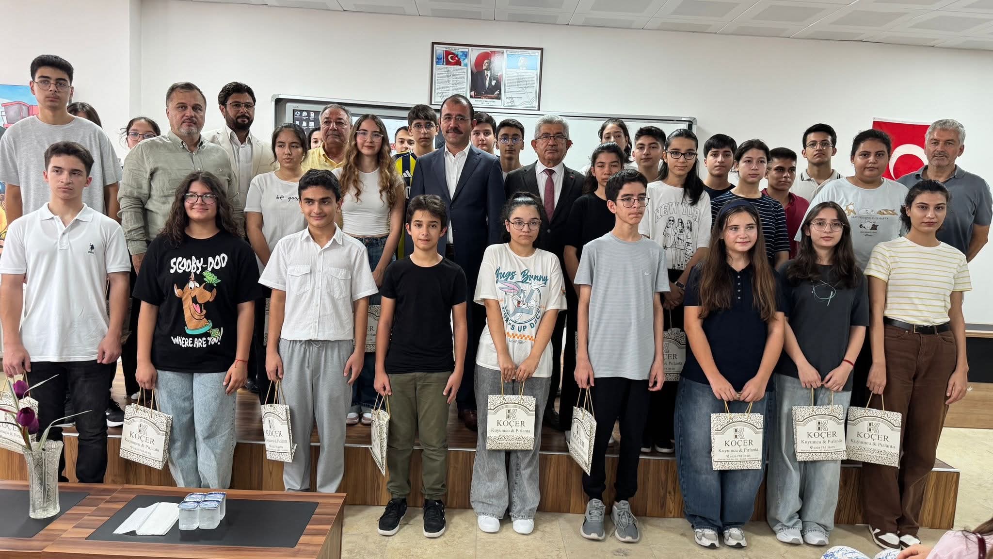 F B I M G 1756891066852