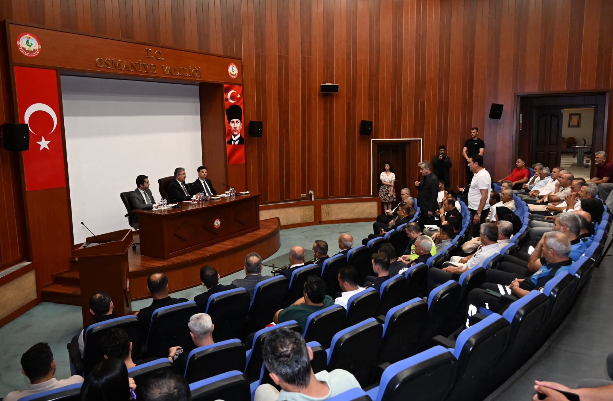 F B I M G 1757070613942