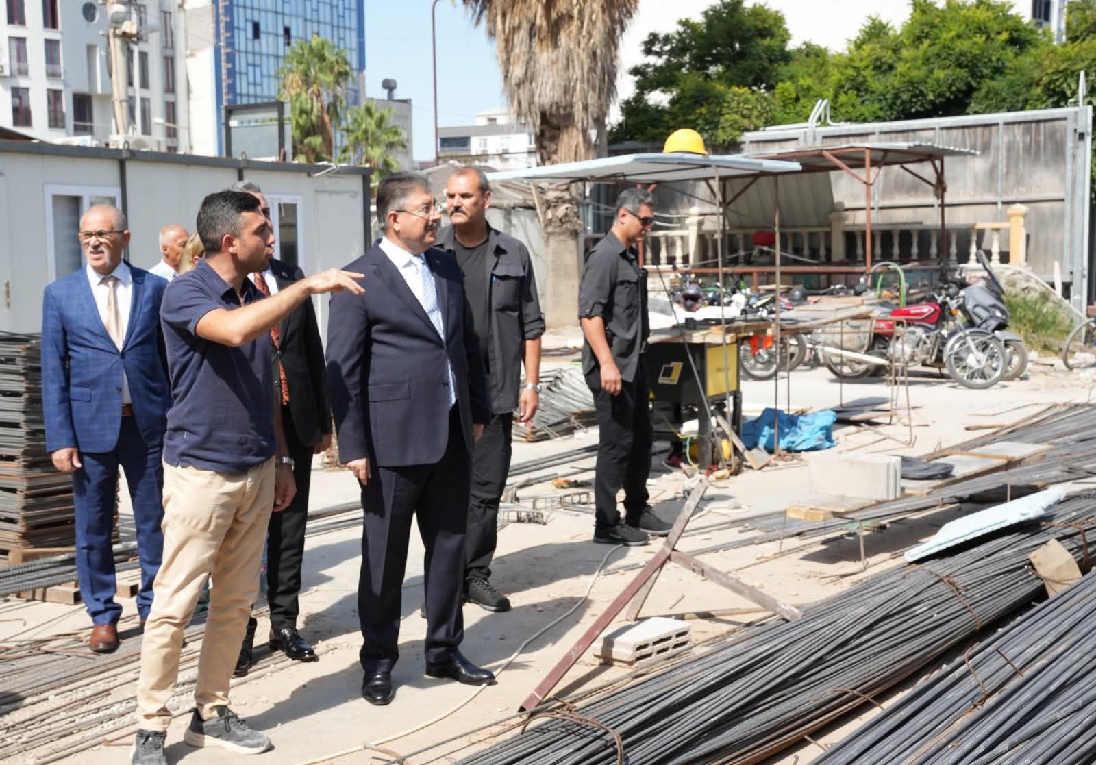 F B I M G 1757513022811