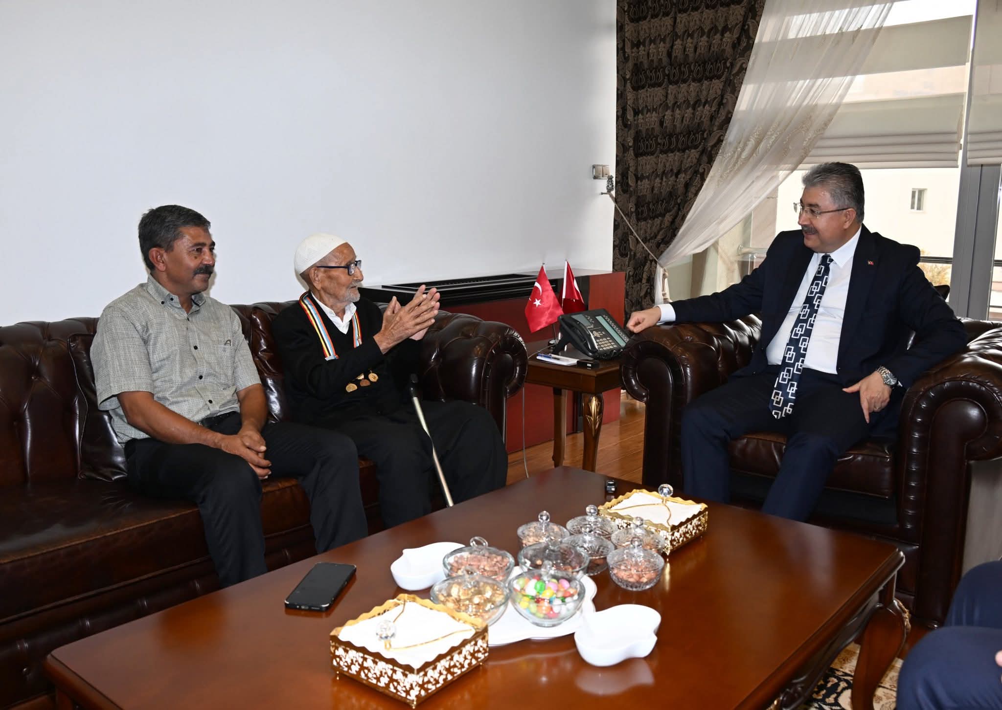 F B I M G 1759246144649