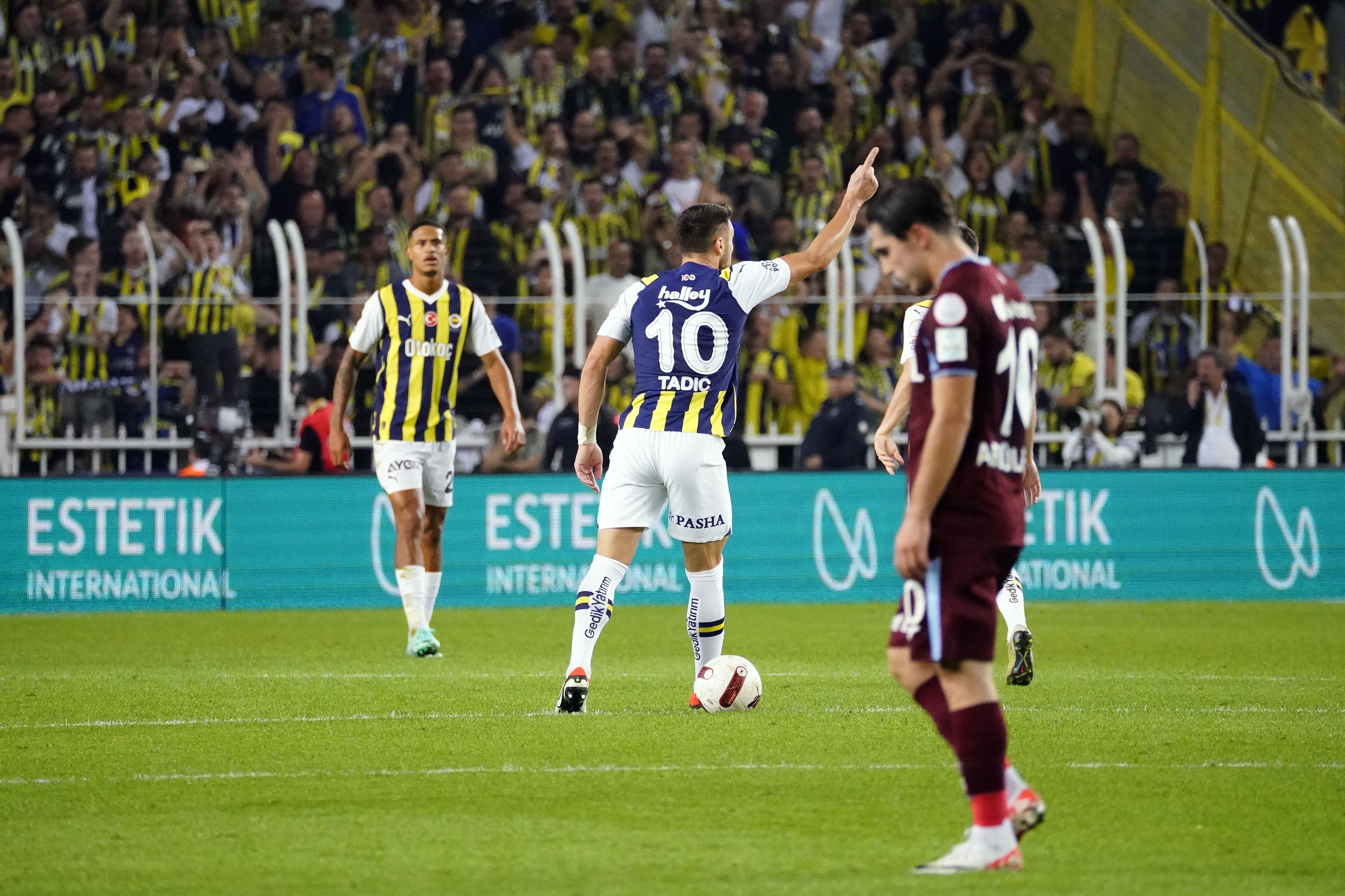 Fenerbahçe Ile Trabzonspor Arasında Son 5 Maçta 24 Gol Atıldı (1)