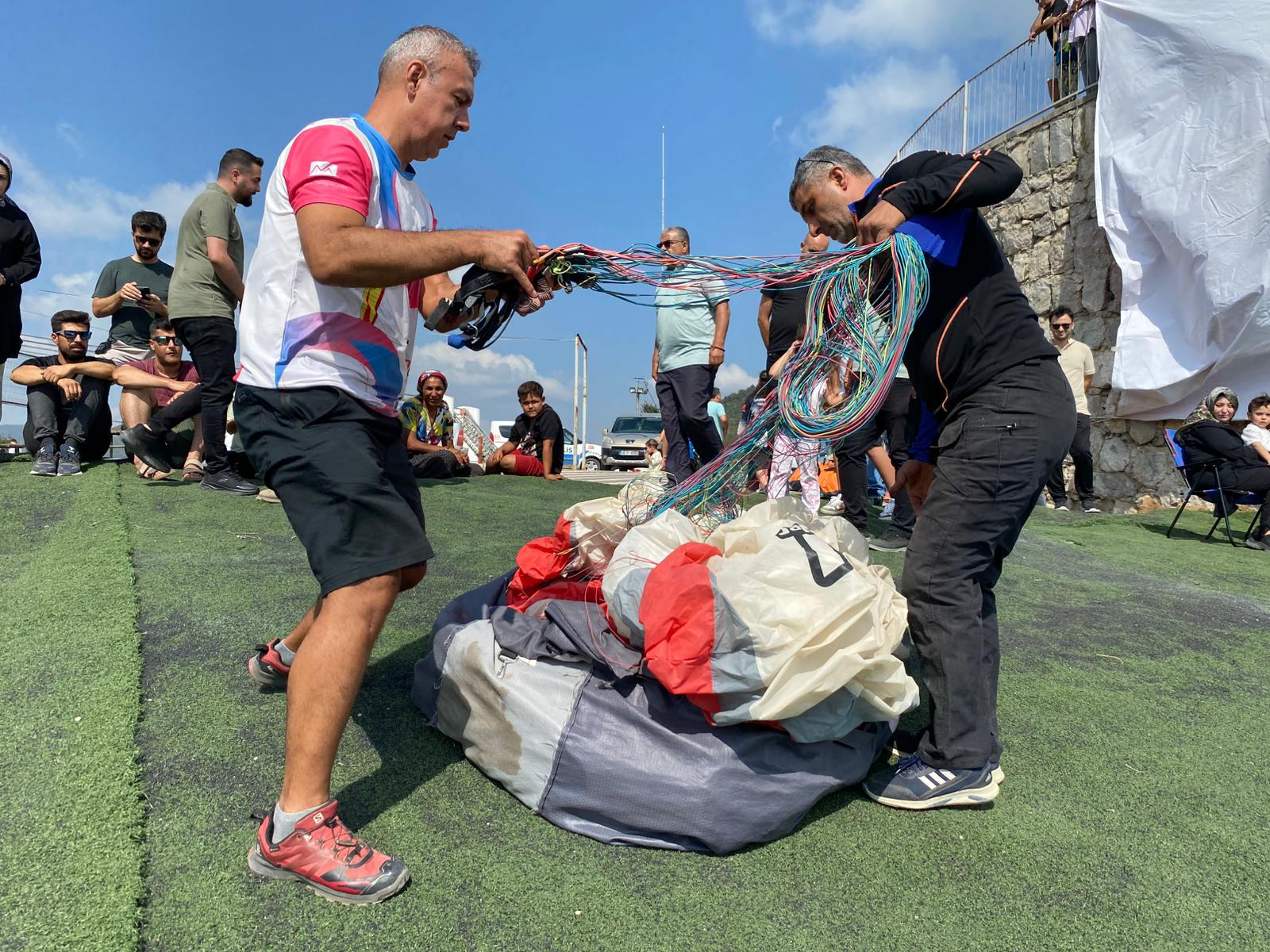 Kahramanmaraş Andırın'da Yamaç Paraşütü Festivali (4)