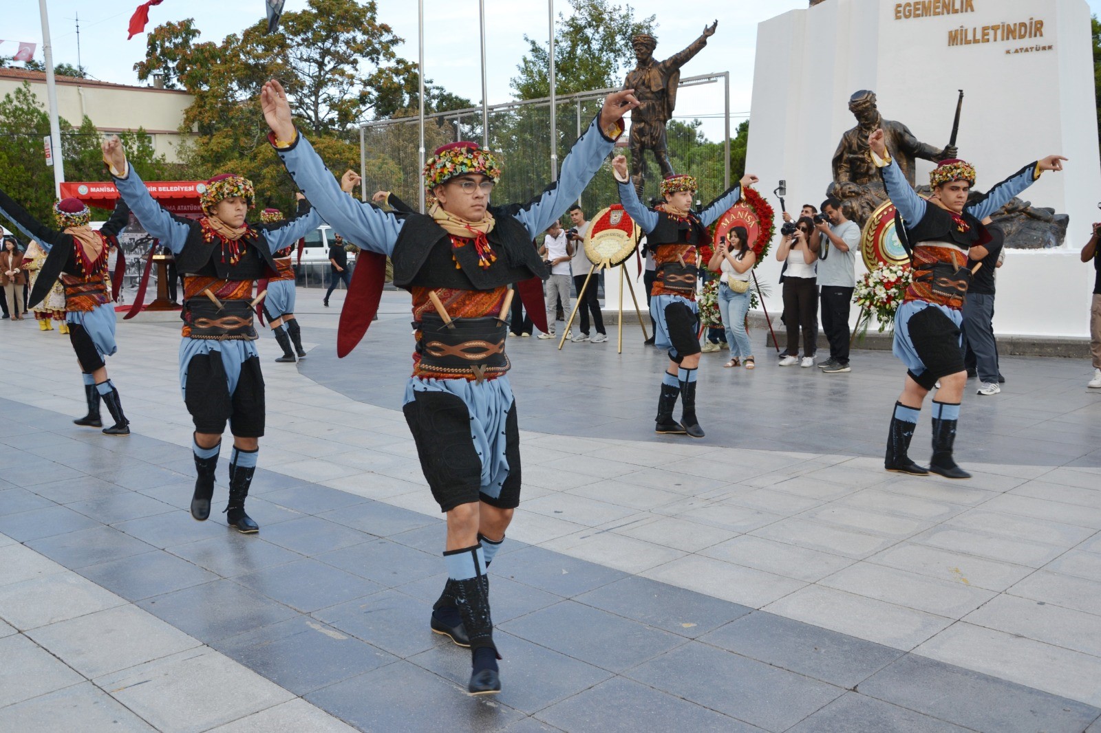 Manisa, Kurtuluşunun 103. Yılını Coşkuyla Kutladı (3)