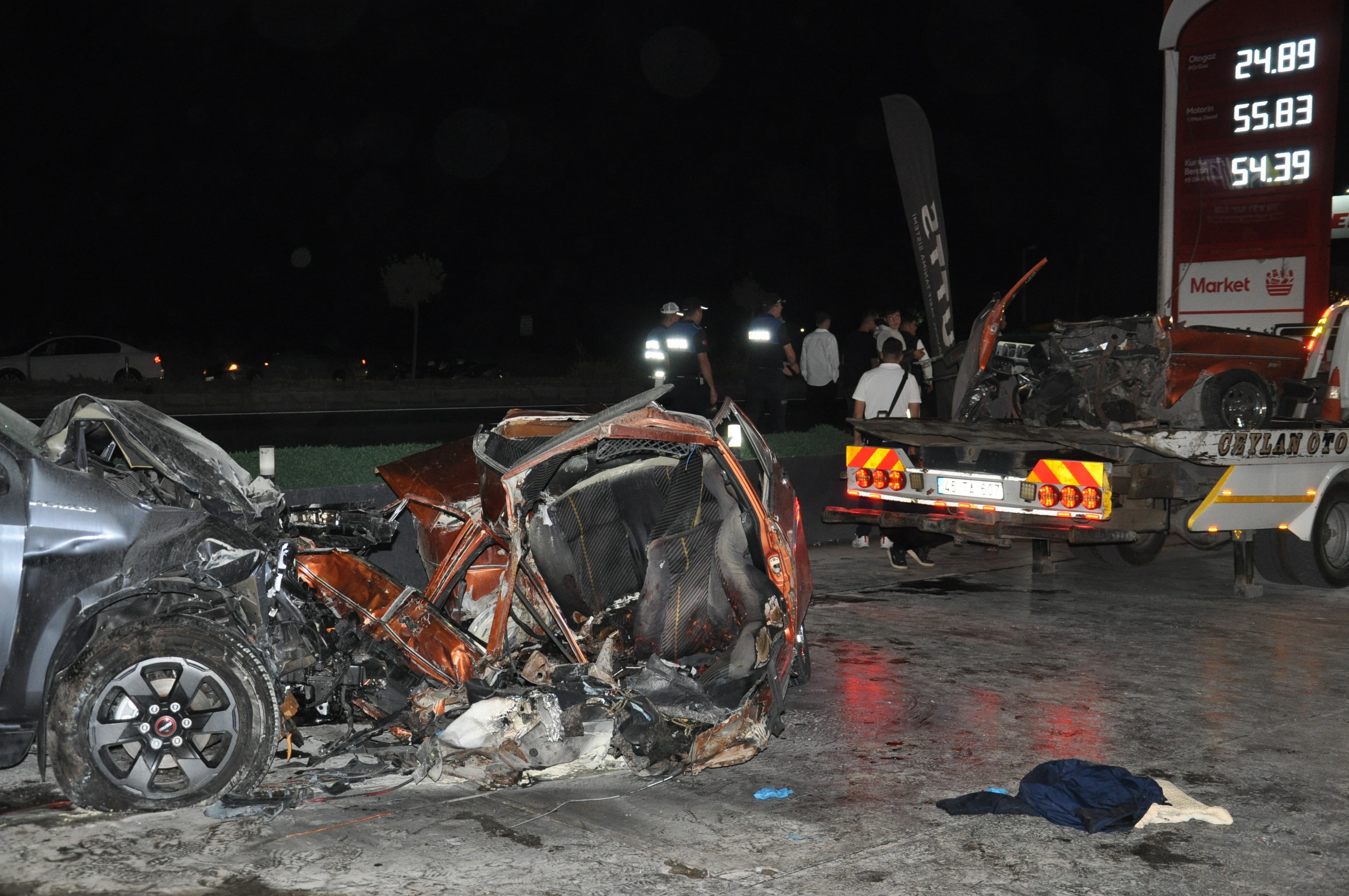 Manisa’da Katliam Gibi Kaza (1)