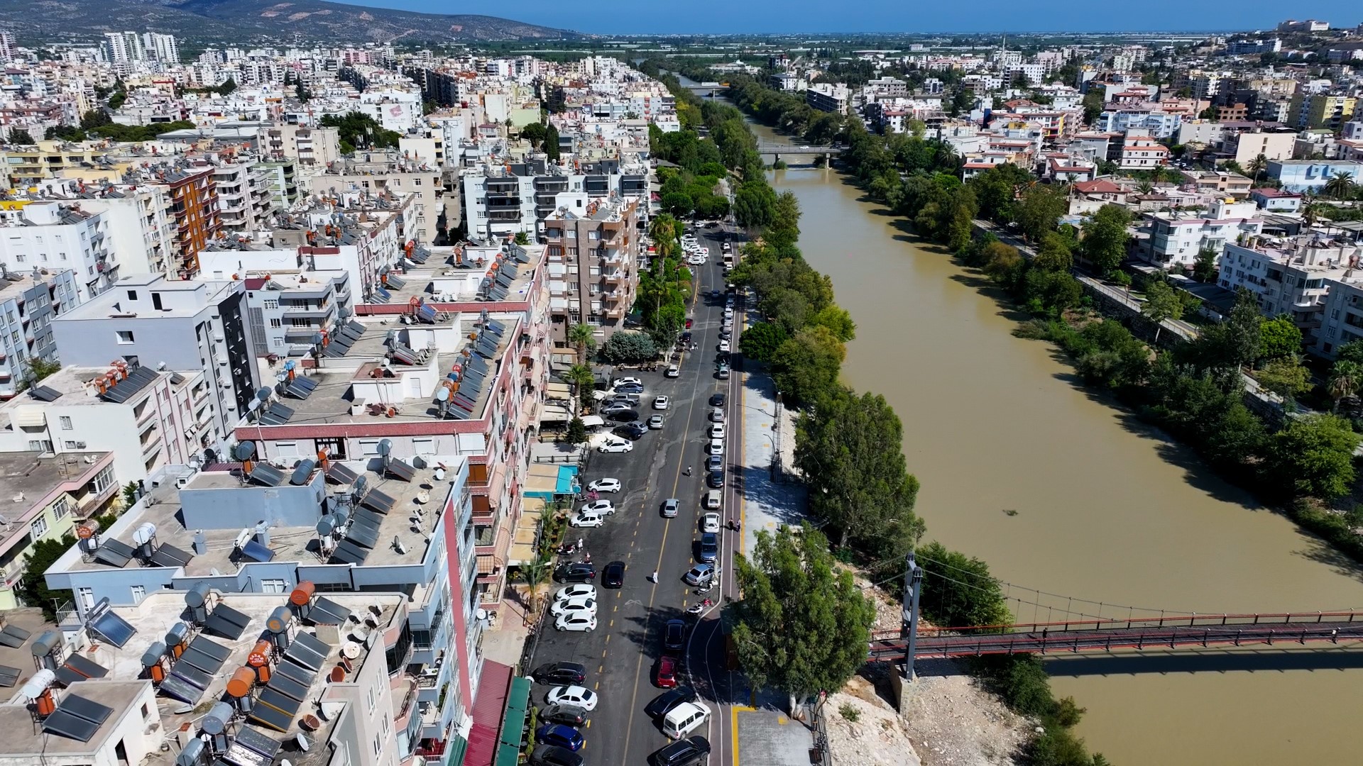 Mersin Abdi İpekçi Caddesi'nde Yol Yenileme Çalışması (1)