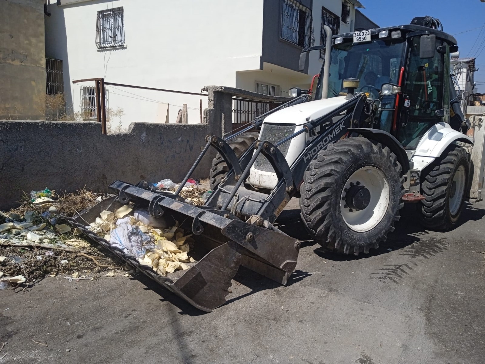 Mersin Akdeniz Belediyesi’nden ‘Çöp Taksi’ Hizmeti (1)