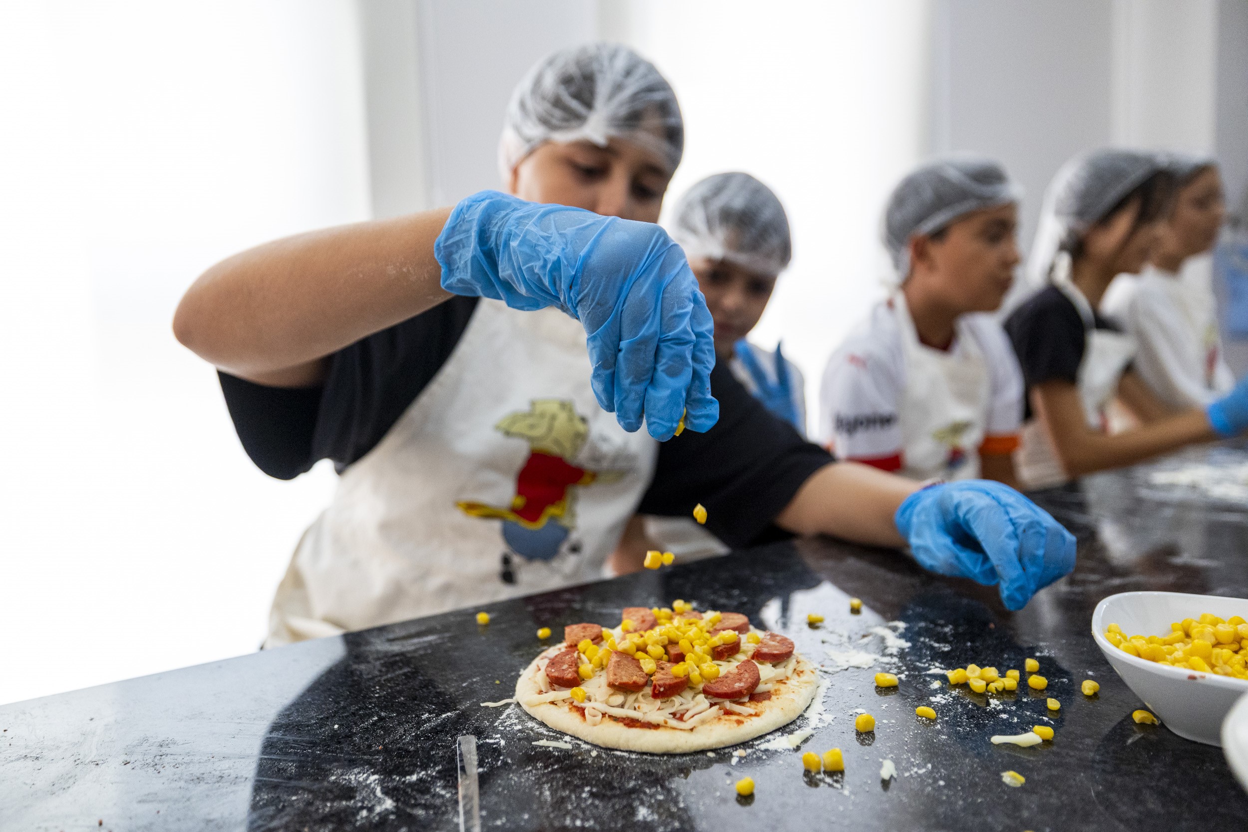 Mersin'de Çocuklar Hem Öğreniyor Hem Üretiyor (1)