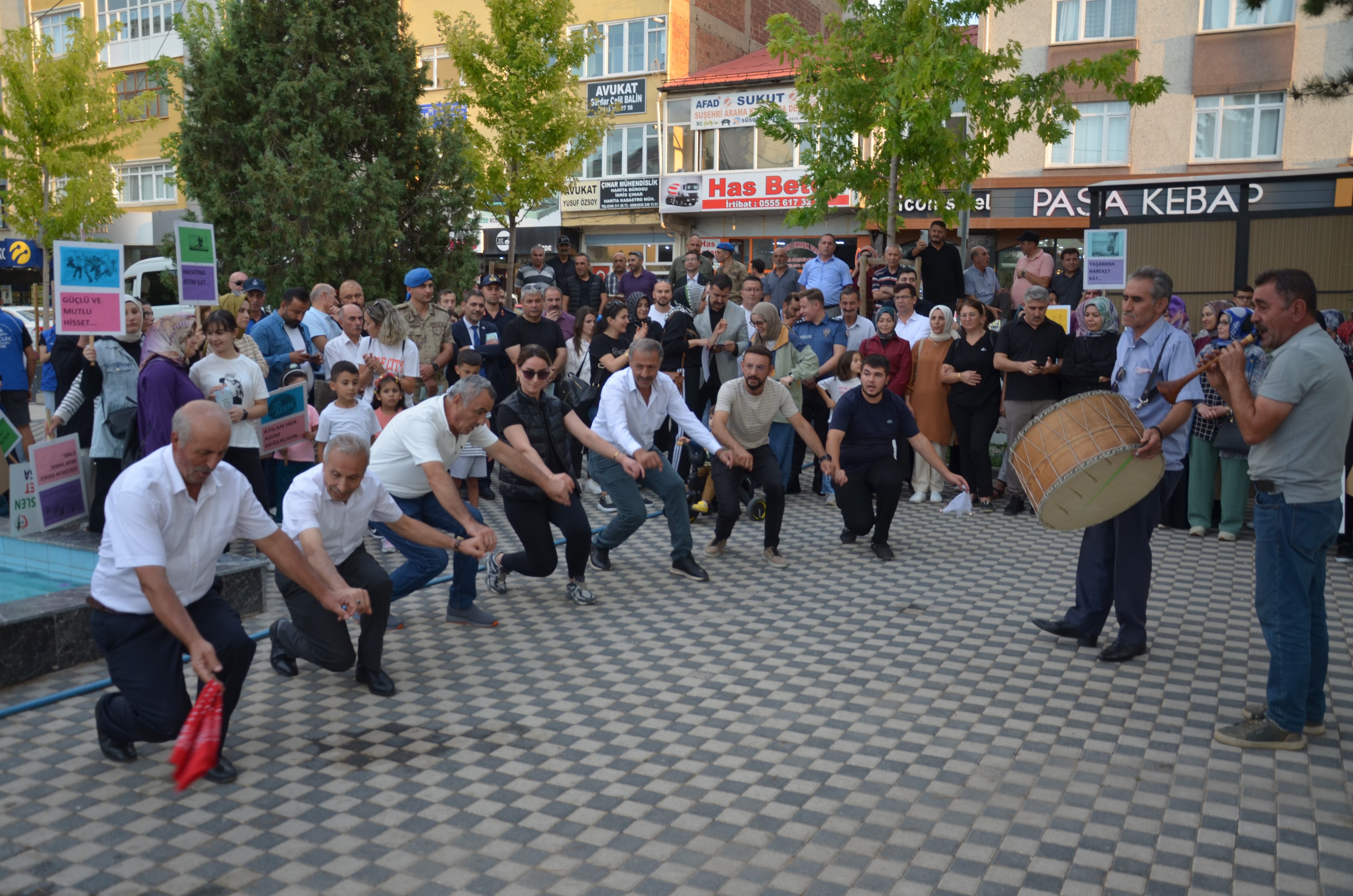 Sivas'ta Halk Sağlığı Haftası'nda Sağlıklı Yaşam Vurgusu (1)