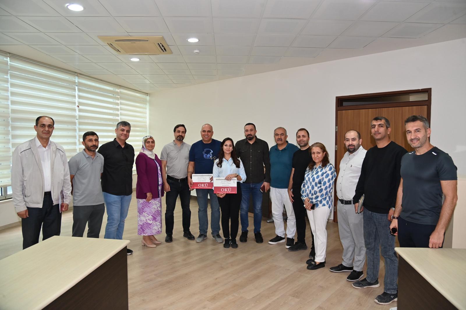 1760104737 5D35D8B3122F97D5F78C