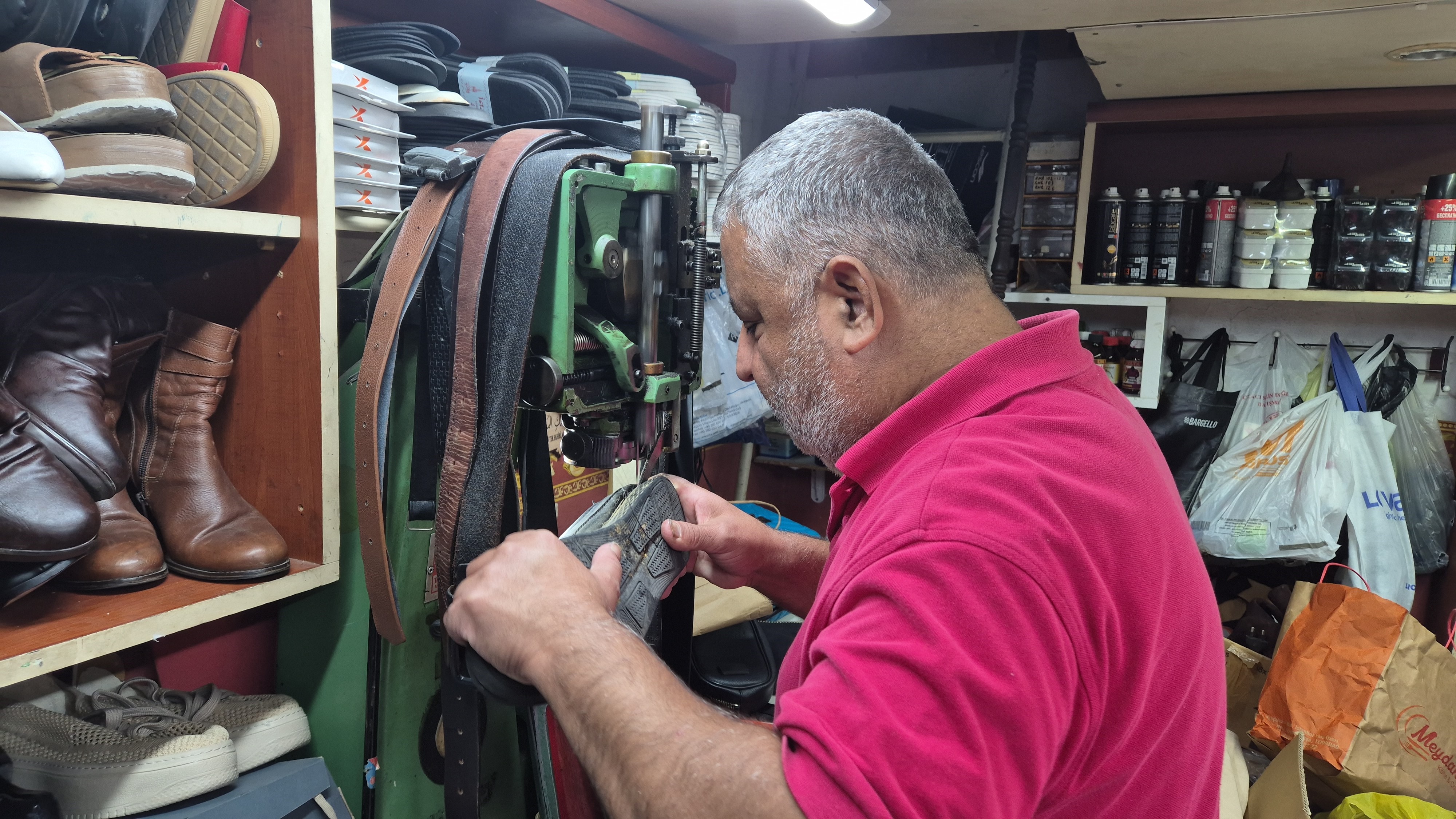 53 Yıllık Usta Mesleğini Yaşatmak İçin Direniyor (4)