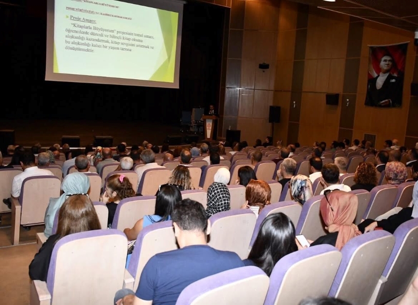 557622375 2956558541399131 5732641999050541337 N