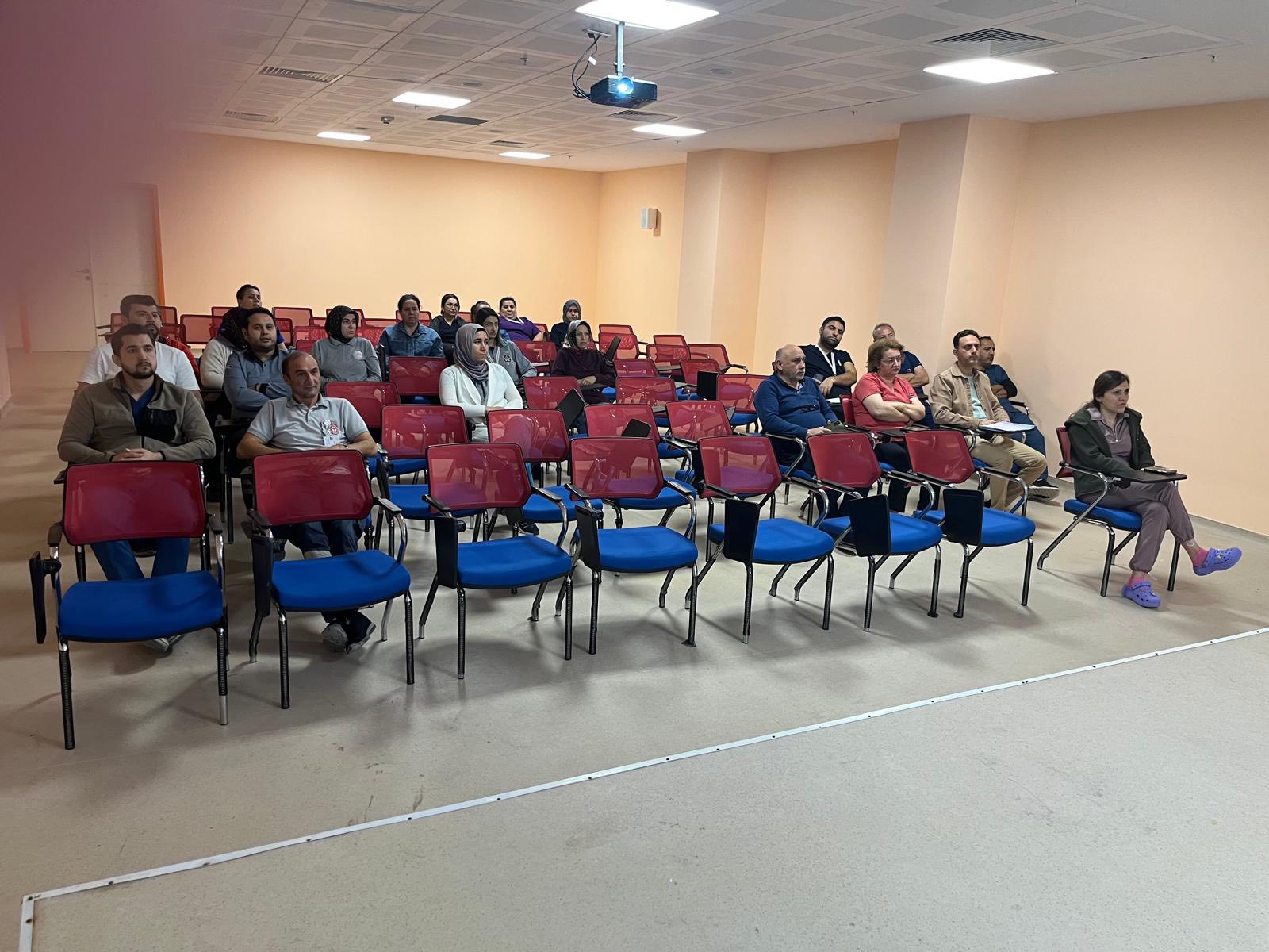 561569292 122123734466965732 8450746115976895133 N