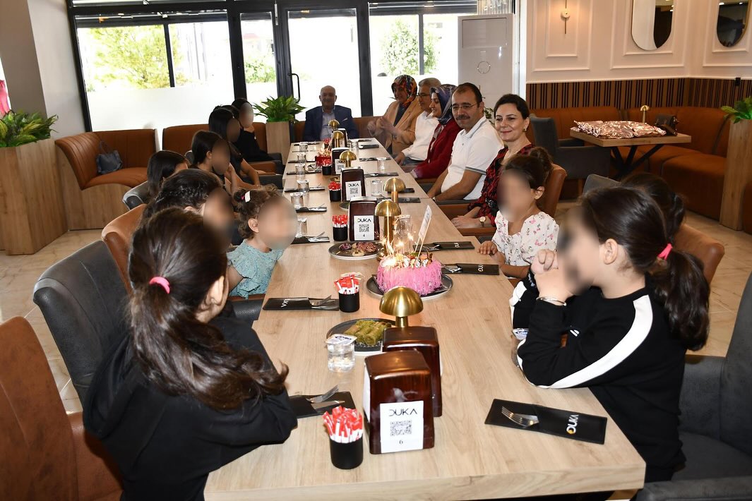 562785014 17938857801065416 5131227672162619892 N