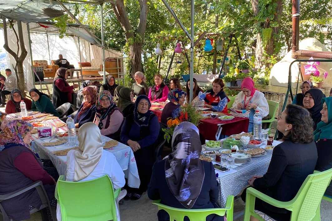 565949414 17939245326065416 2118833445164758280 N