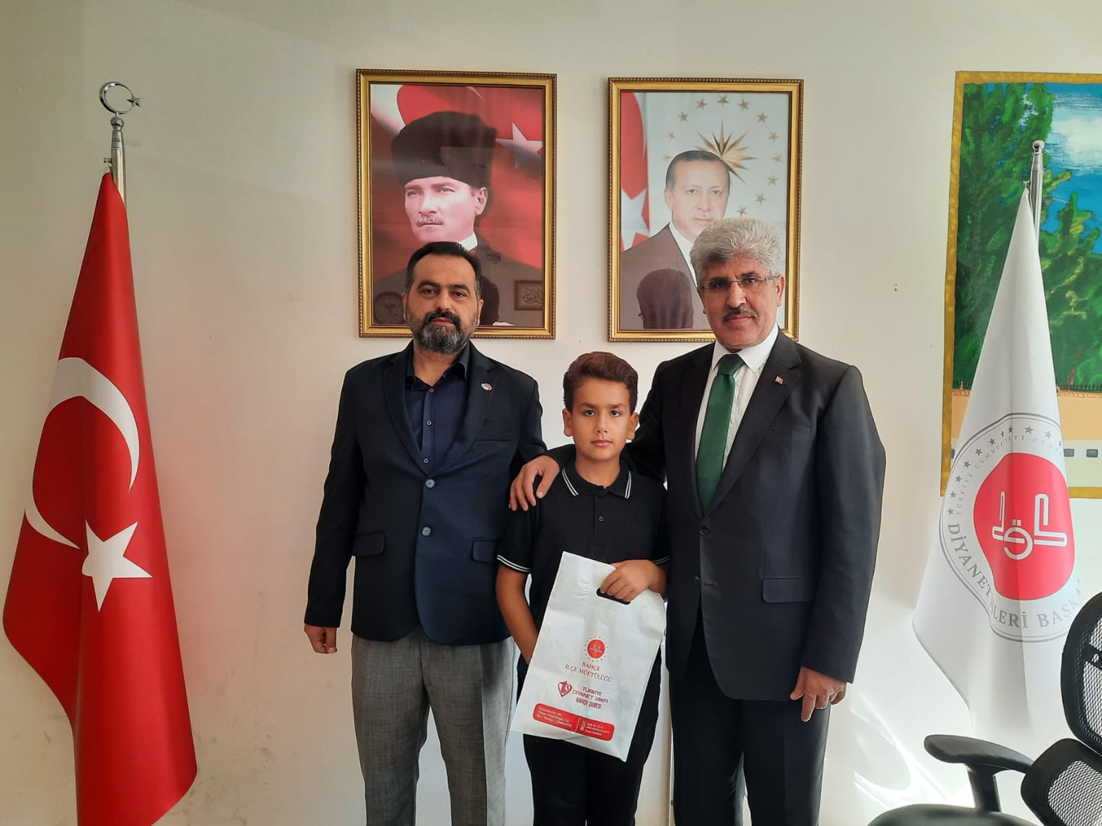 571269502 1242946664539661 7165258556798677837 N