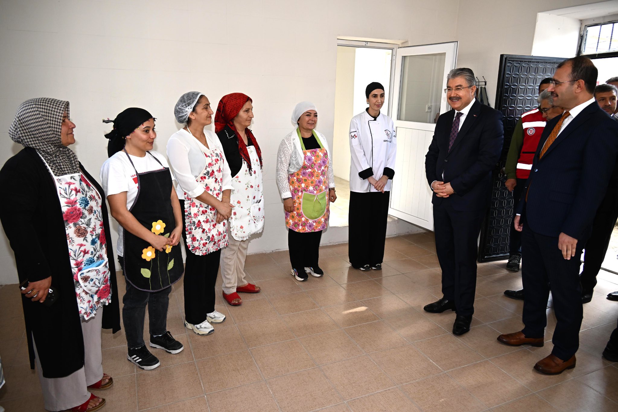 571356404 1249755677193345 8018095454446980714 N