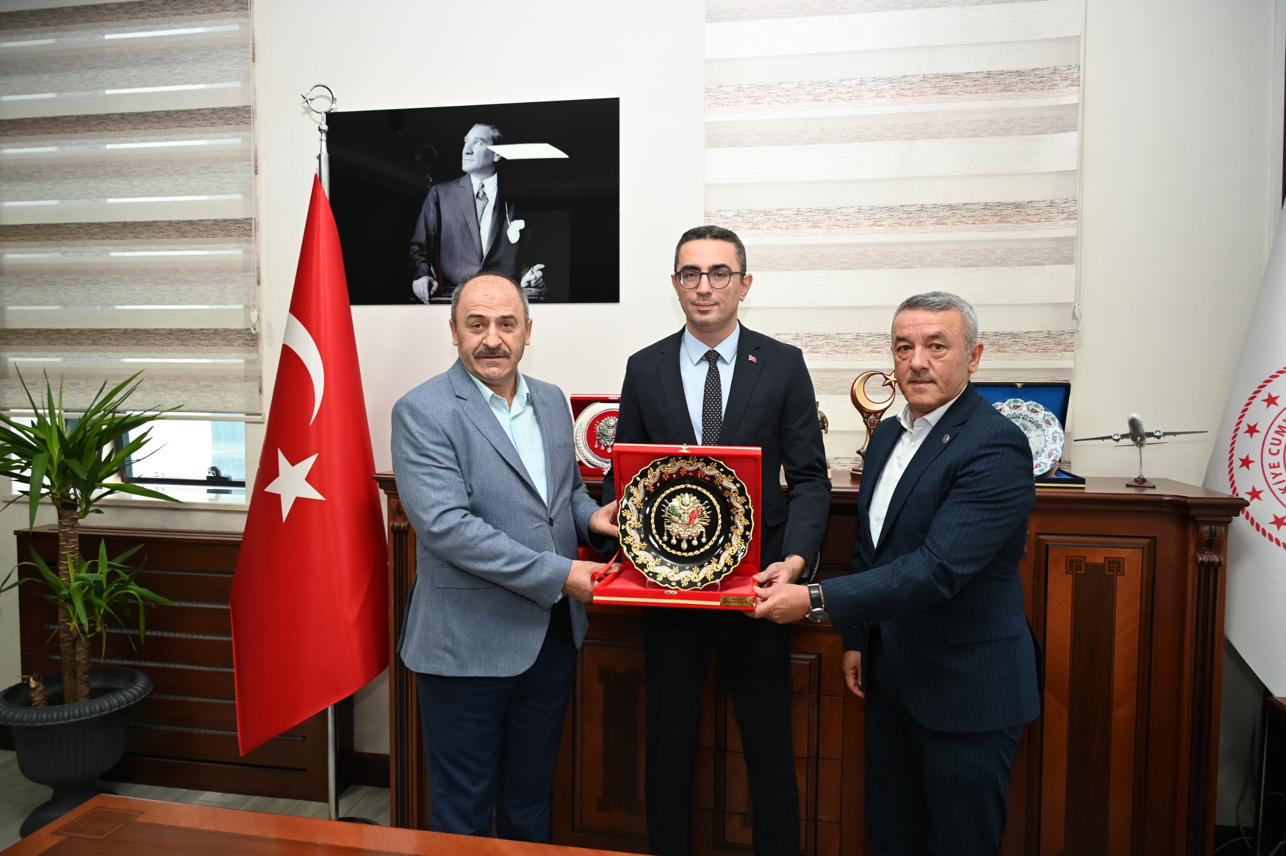 6921B439 F446 459A A84D 9A0A9A2715Ae