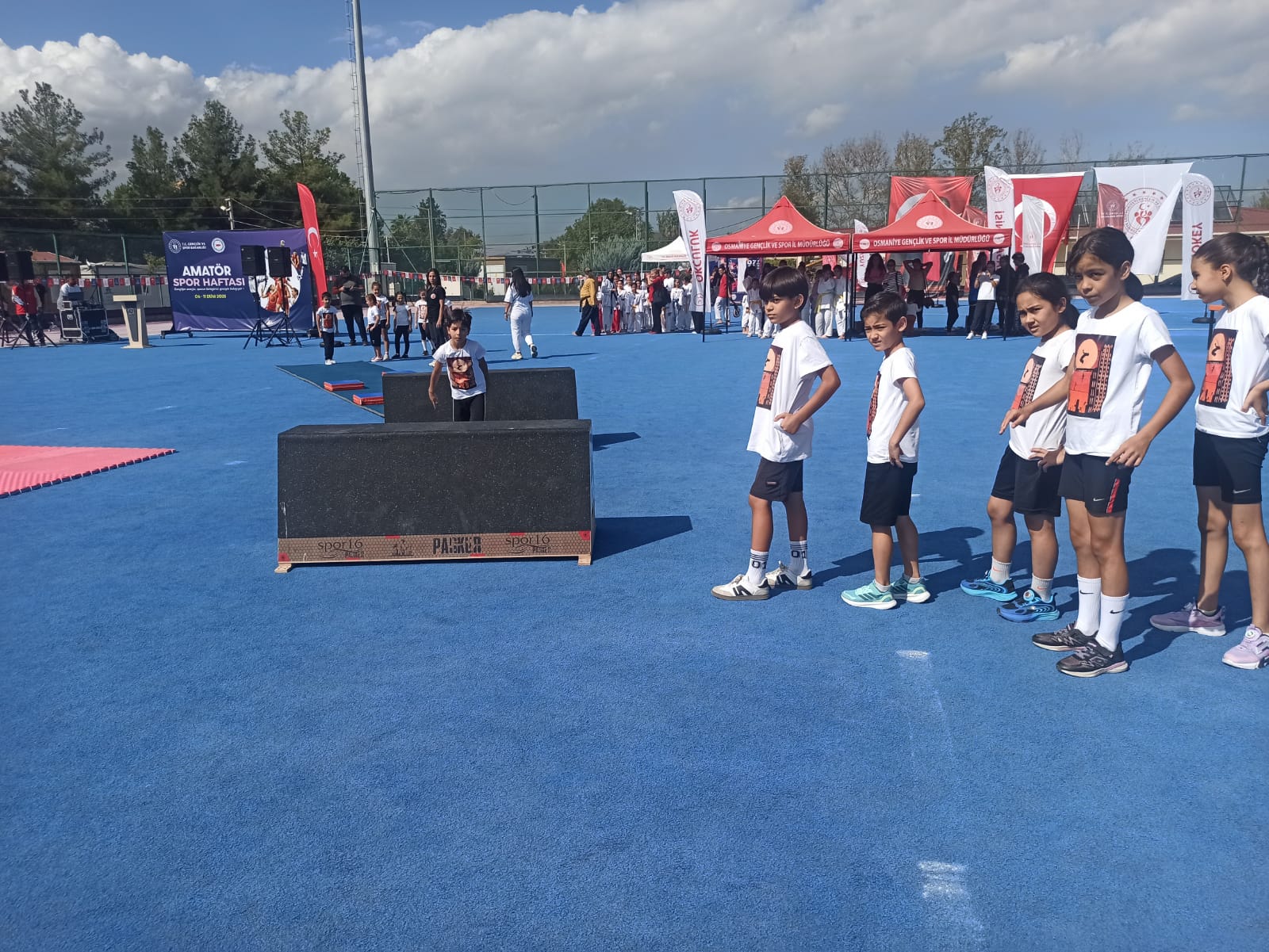 890E0Dca Df3B 4D73 B22D 5E7B52491F8B