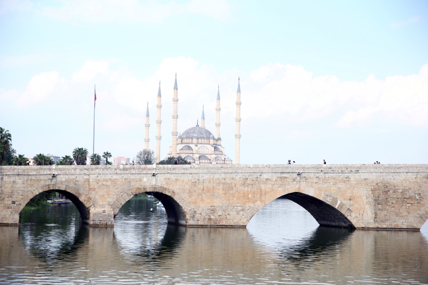 A A 20251007 39333131 39333120 U L U S L A R A R A S I A D A N A L E Z Z E T F E S T I V A L I O N C E S I O T E L R E Z E R V A S Y O N L A R I N D A H A R E K E T L I L I K A R T T I