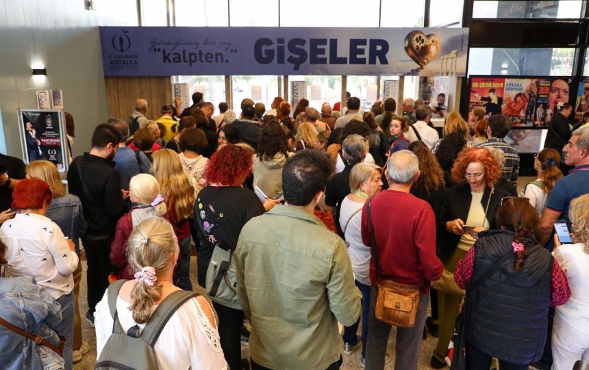 Altın Portakal Heyecanı Başladı Biletler Satışa Çıktı (1)