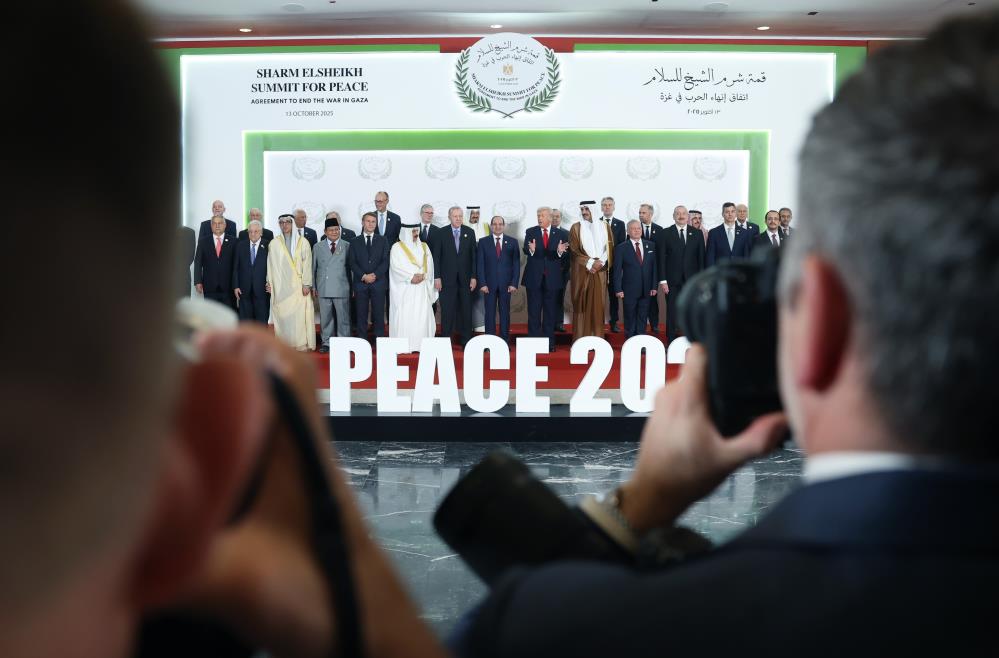 Barış Zirvesi’nde Liderlerden Aile Fotoğrafı (1)