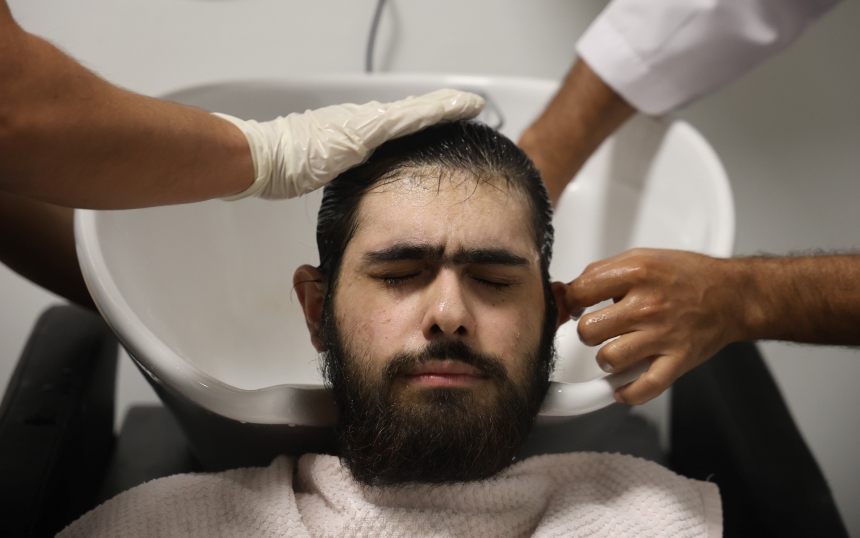 Deprem Sonrası Hayattan Koptu 3 Yıl Sonra Hayata Döndü (2)