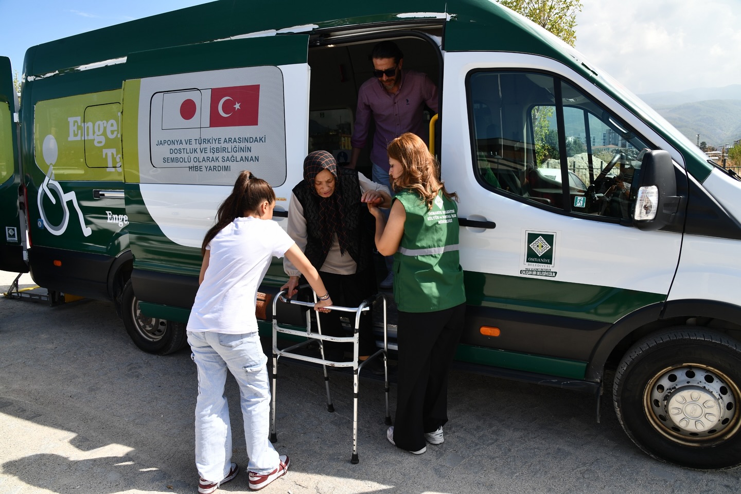 Dünya Yaşlılar Günü (1)