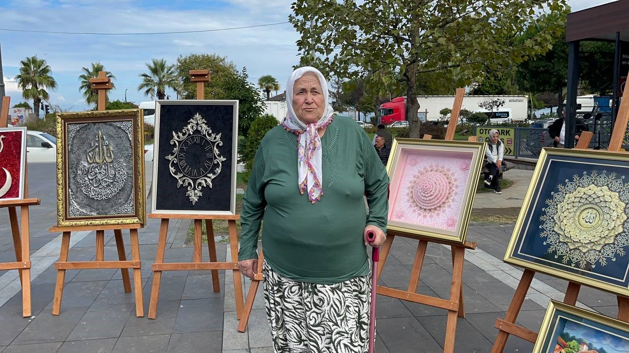 Dünya Yaşlılar Günü’nde Duygu Dolu Sergi (4)