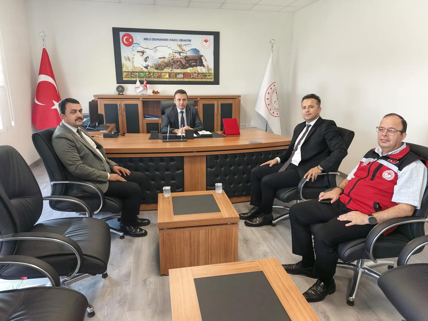 F B I M G 1759331847938